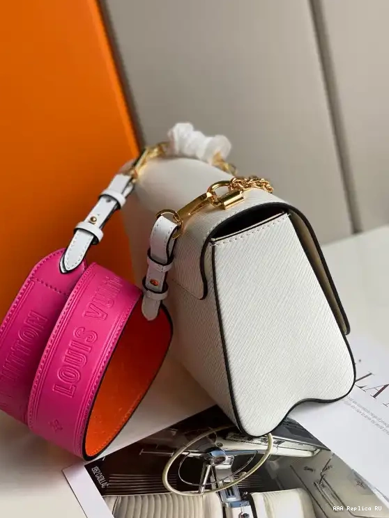 Aaa replica ru MM VUITTON LOUIS TWIST 0702